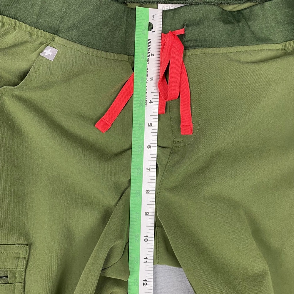 FIGS Zamora Technical Collection Jogger Scrub Pants Petite Womens MP Spruce - Picture 9 of 10